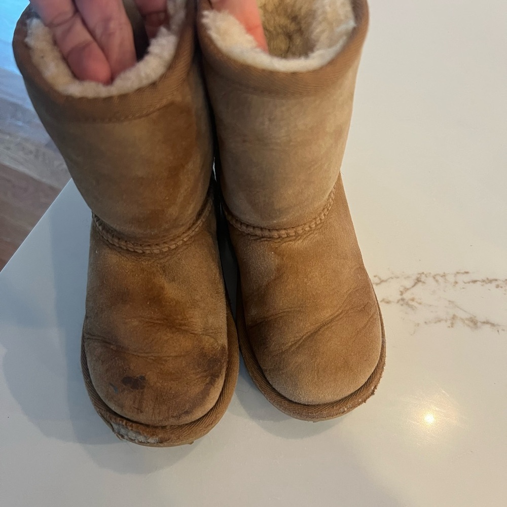 Used uggs